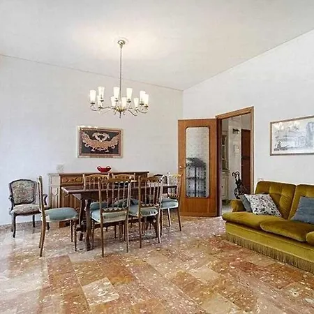 Apartment Frati Bigi With Two Bedrooms And Parking *