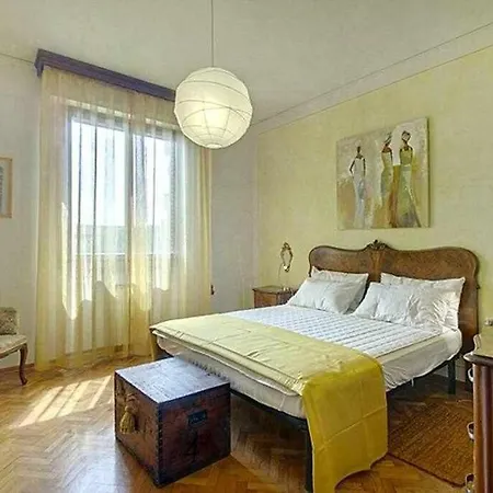 Apartment Frati Bigi With Two Bedrooms And Parking Florence