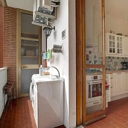 Frati Bigi With Two Bedrooms And Parking *