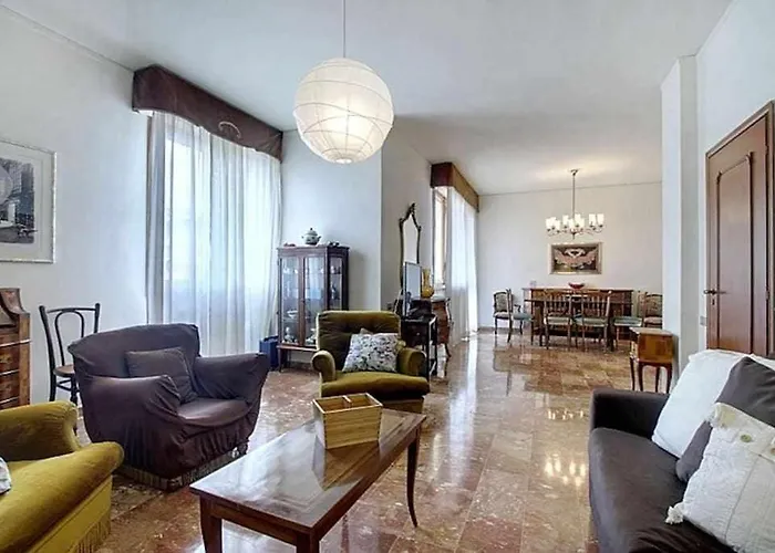 Lägenhet Frati Bigi With Two Bedrooms And Parking *