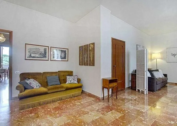 Frati Bigi With Two Bedrooms And Parking *