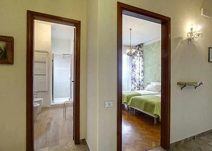 Frati Bigi With Two Bedrooms And Parking Lägenhet Florens
