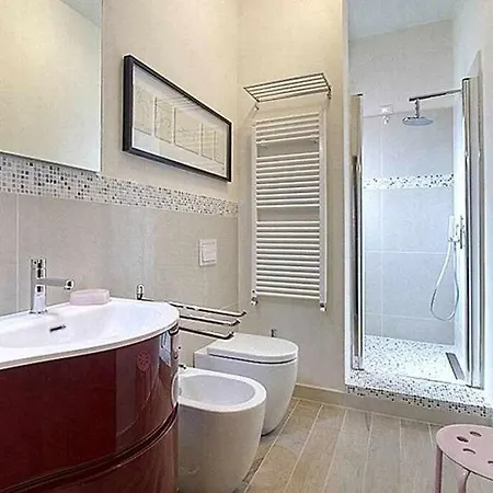 Frati Bigi With Two Bedrooms And Parking Φλωρεντία