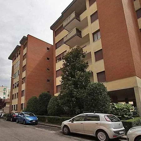 Frati Bigi With Two Bedrooms And Parking Apartament